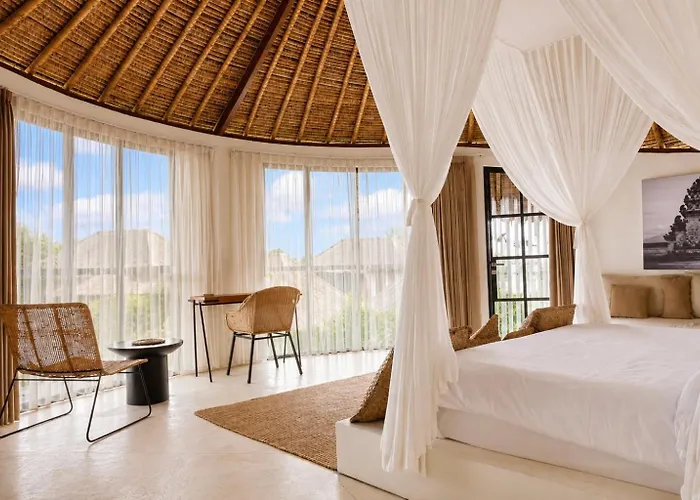 Unique Round With Ocean View With Private Pool By Arthousebali, Villa