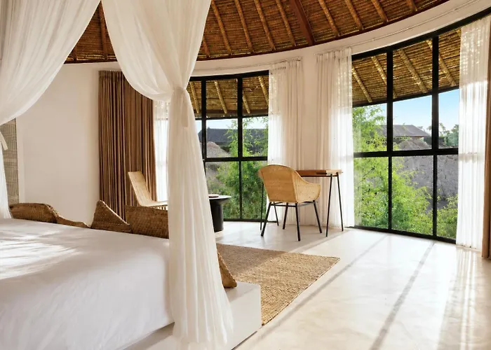 Unique Round With Ocean View With Private Pool By Arthousebali, Villa Uluwatu