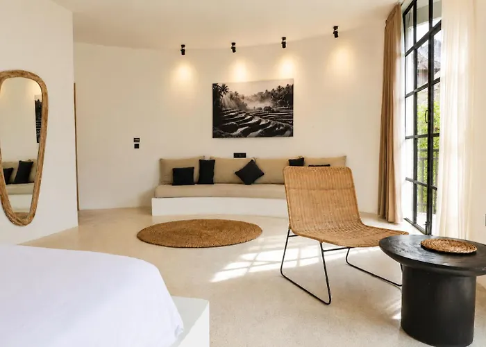 Unique Round With Ocean View With Private Pool By Arthousebali,